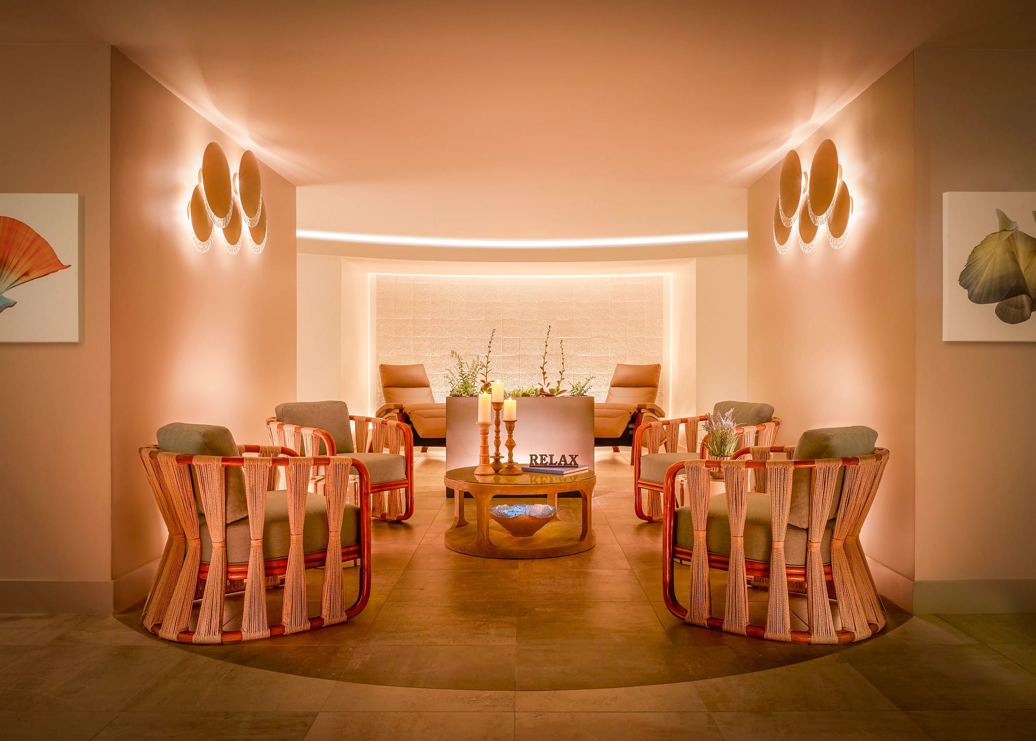 Spa lobby